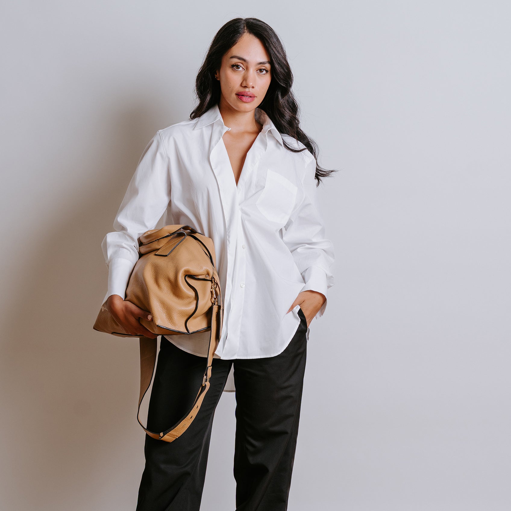 Florence Tote Tan Secondary image